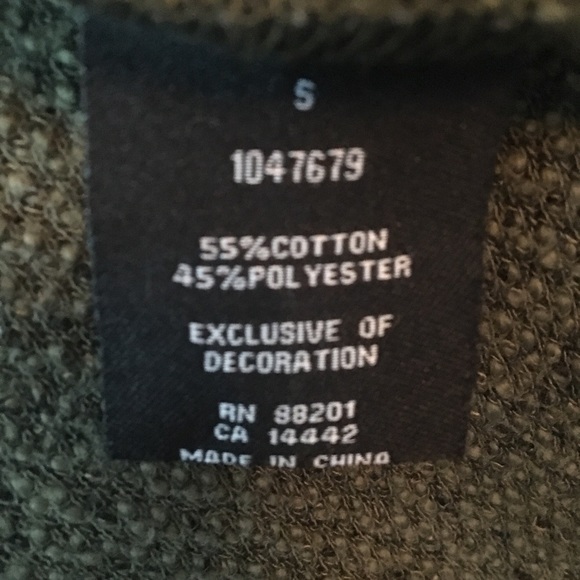 Sweater - Picture 3 of 4